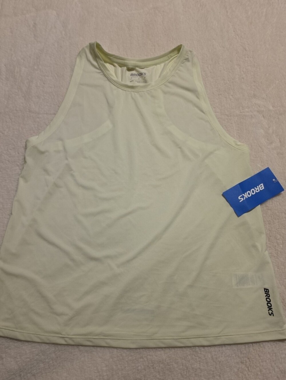 NWT Brooks small size athletic tank top color with a reflective logo
